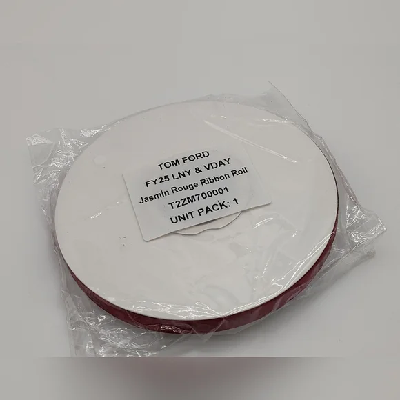 TOM FORD Jasmin Rouge Three Yard Ribbon 7/8” Grosgrain FY25 Lunar New Year RARE - Picture 3 of 4